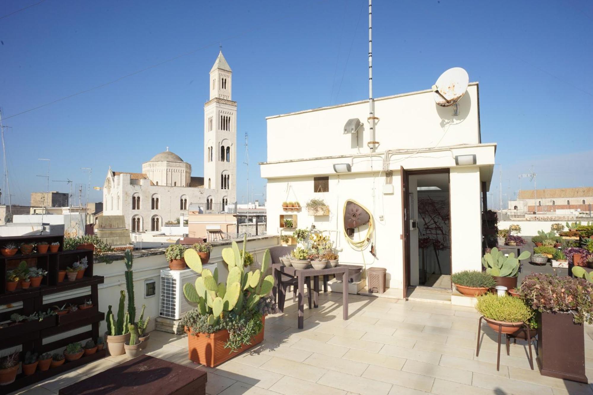 Palazzo Verrone Bari Kültér fotó