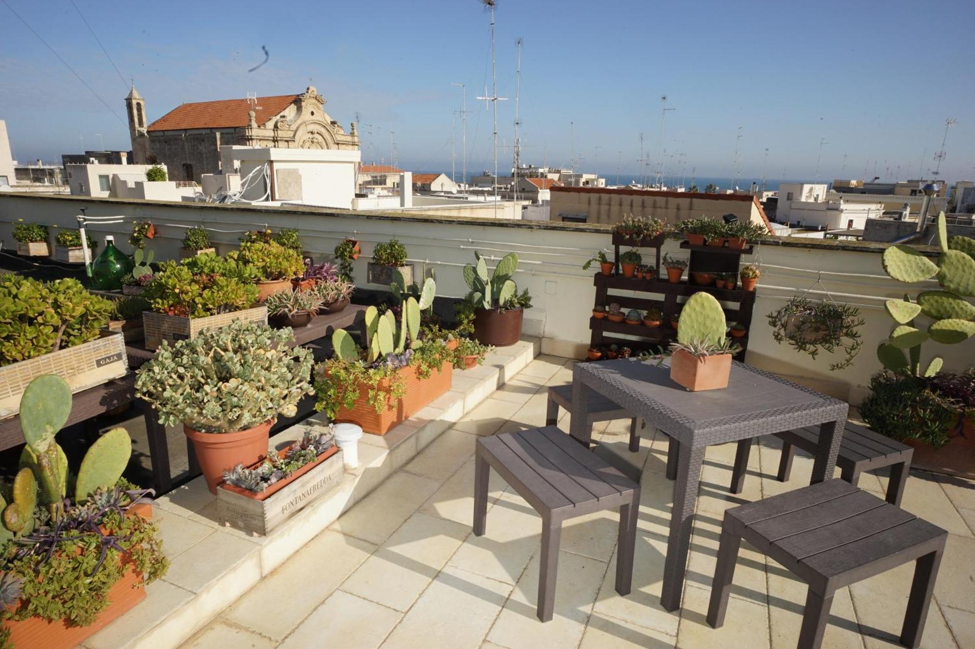 Palazzo Verrone Bari Kültér fotó